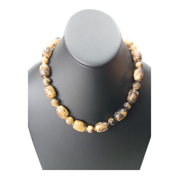 Genuine Lucite Chunky Beaded Necklace Brown & Tan Marbled Mid-Century Retro - Picture 2 of 4